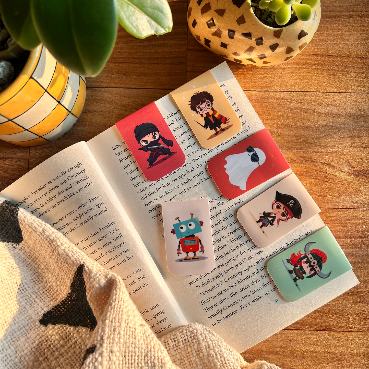 Chatty Magnetic Bookmarks - Cute Characters - Set of 6